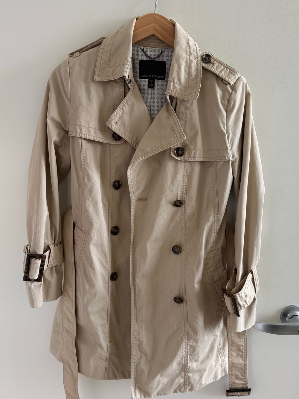 Banana Republic Women's Beige Medium-Length Trench Coat